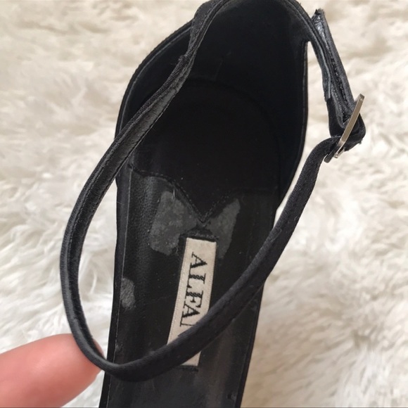 Bundle 4/ $20 🔥 
Alfani sandals Heels - Picture 6 of 8